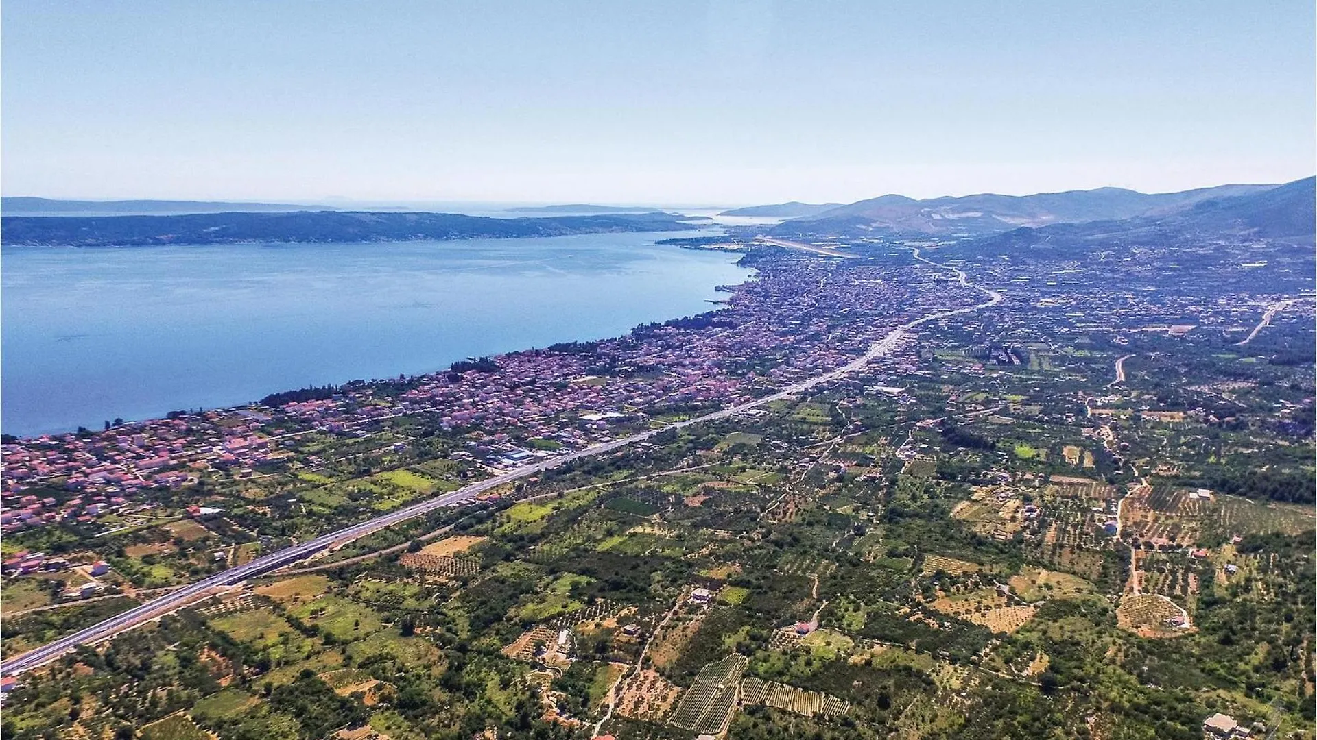 Holiday home Beautiful Home In Kastel Stari With Kitchen Kastela